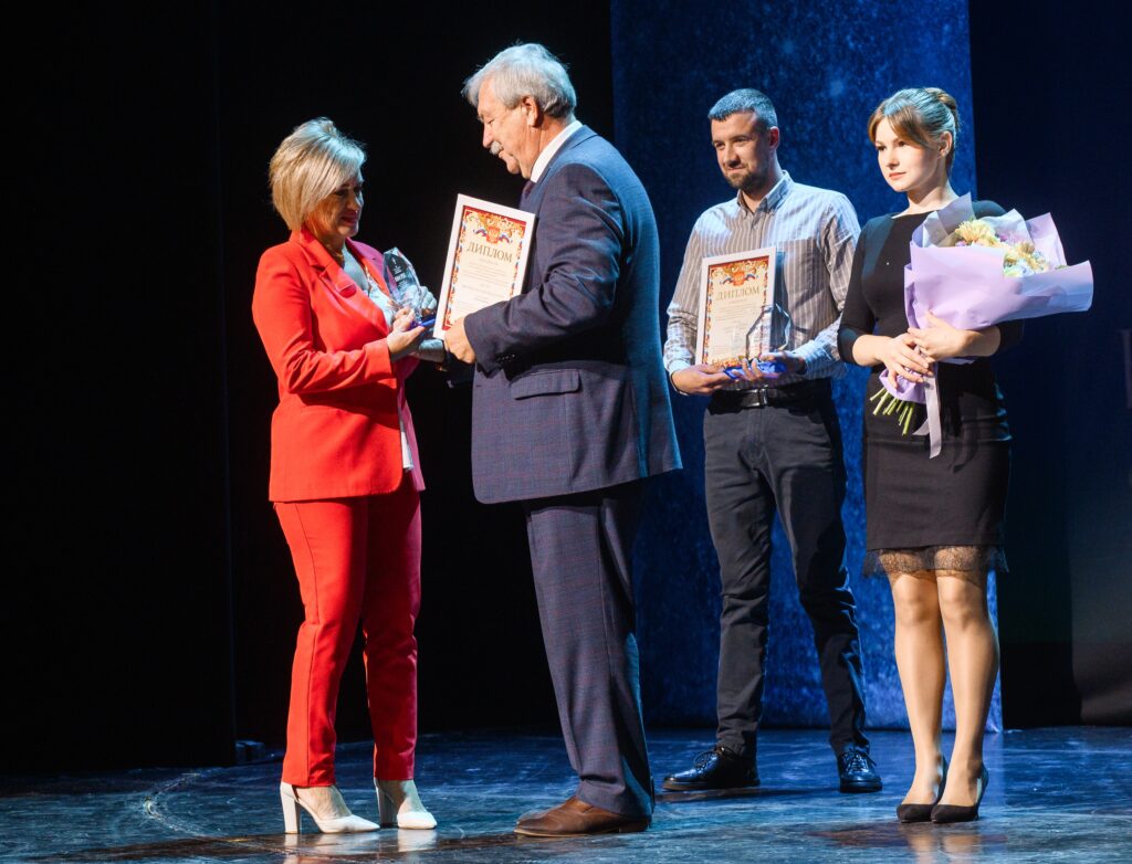 Премия СМС «Ассоциация работников здравоохранения Воронежской области» за вклад в развитие воронежского здравоохранения и повышение престижности медицинских профессий